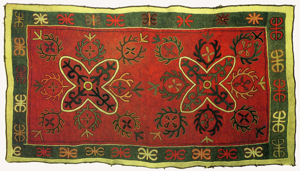 Tushkiyiz wall-hanging