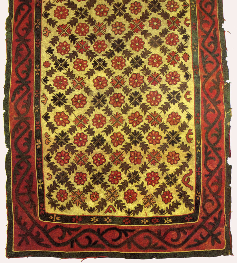 Tushkiyiz wall-hanging