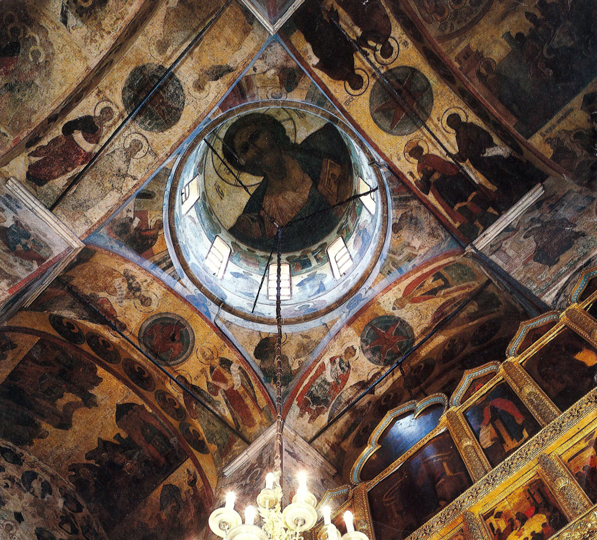 Благовещенский собор. Интерьер. Центральная часть. Cathedral of the Annunciation.Interior of the central part.