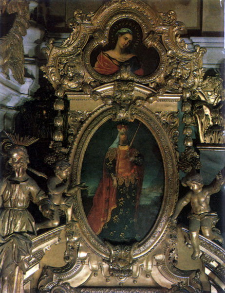 Образа Деворы (трехлепестковый) и Ольги (овальный) в 'женской' части иконостаса